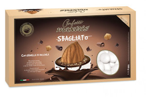 CONFETTI MAXTRIS CIOCOMANDORLA SBAGLIATO 1KG. BIANCHI CON GRANELLA DI NOCCIOLE R