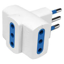 ADATTATORE CON 3 PRESE SPINA 10/16A  PASSO PICCOLO CE13B