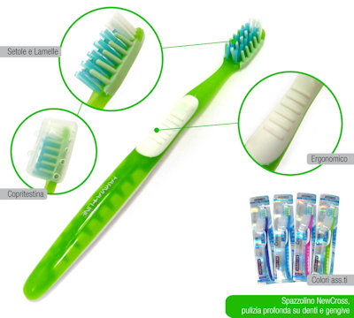 SPAZZOLINO DA DENTI FARMALINE ORALPIU' NEW CROSS CON CAPPUCCIO PEZZI 12