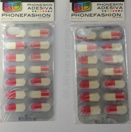 skin adesiva 3D iphone 4 e 4S pillole