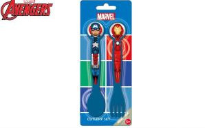 AVENGERS POSATE IN PLASTICA CUCCHIAIO E FORCHETTA SU BLISTER EOLD.
